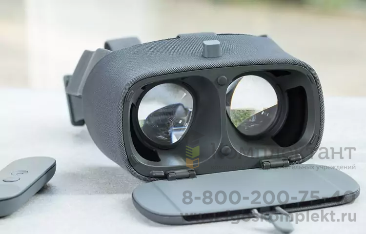 Google DayDream View (2017)
