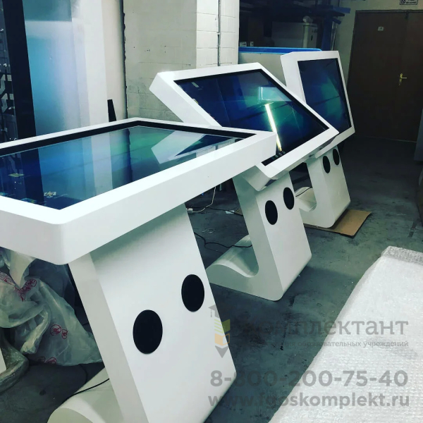 Интерактивный cенсорный стол Huragan (Хураган)  Premium (Премиум)  50' (регулировка угла наклона)